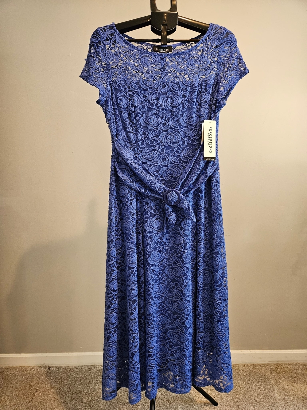 "Perceptions New York Blue Floral Lace Midi Dress with Knot Front – New Never Wo